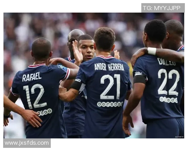 巴黎圣日耳曼确认与尤文图斯就姆巴佩交易达成协议，球队正式宣布签约！