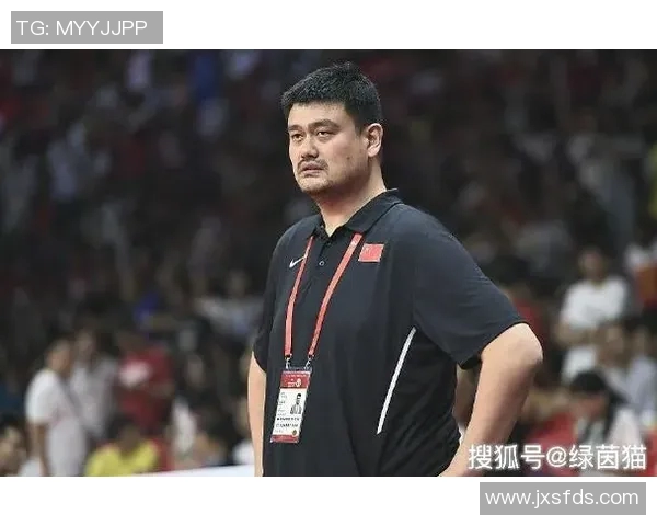 山东队主帅突然宣布辞职,球队管理层危机四伏 山东队主帅突然宣布辞职,球队管理层危机四伏