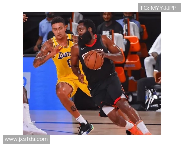 火箭大胜湖人豪取七连胜,点燃全城激情 火箭大胜湖人豪取七连胜,点燃全城激情