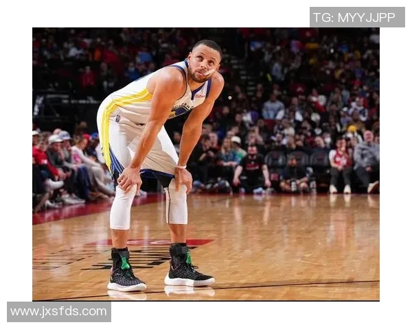 金州勇士正式宣布签下全明星中锋,引发球迷热议 金州勇士正式宣布签下全明星中锋,引发球迷热议